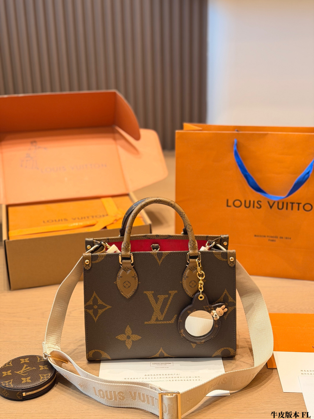 LV Monogram Handbag Cowhide Leather 5 204
